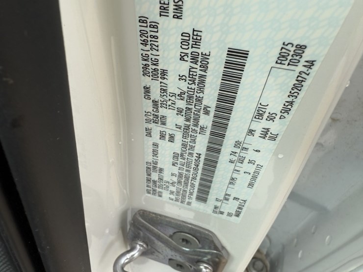 2016-ford-escape-image-10