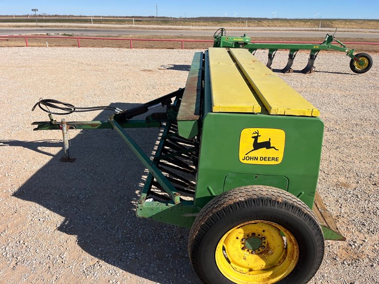 john-deere-8300-image-14