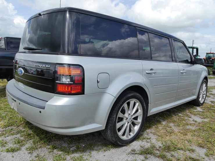2012-ford-flex-image-4