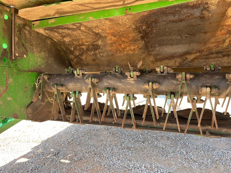 2015-john-deere-635-image-11