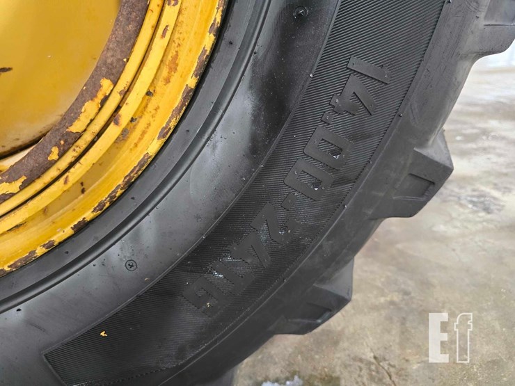 1997-caterpillar-143h-image-29