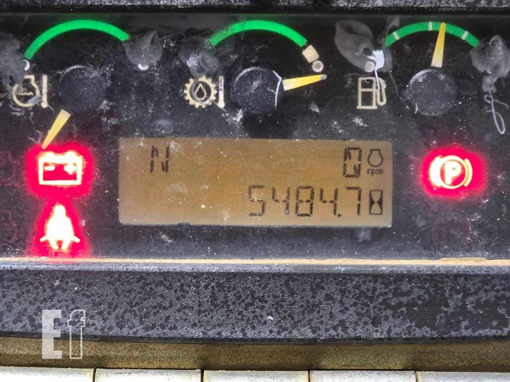 2011-deere-310j-image-25