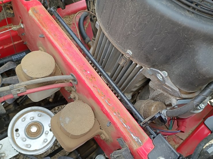 gravely-proturn-60-image-16