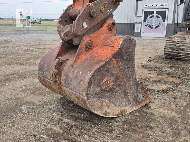 2014-hitachi-zx245us-lc-5n-image-11