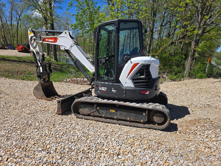 2022-bobcat-e50-image-5