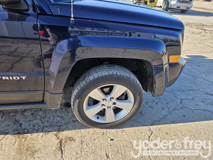 2014-jeep-patriot-image-8