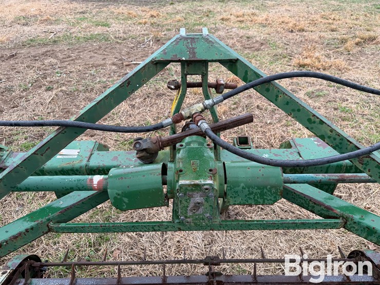 2003-kmc-peanut-vine-conditioner/fluffer-image-13