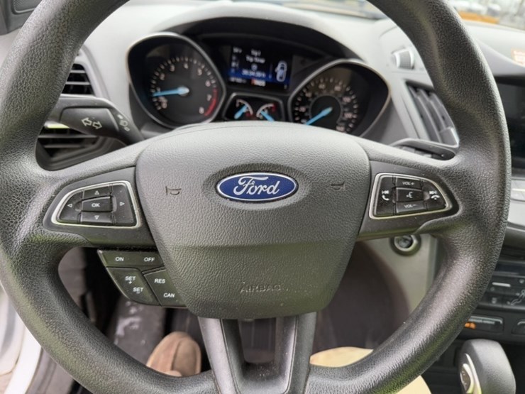 2019-ford-escape-se-image-28