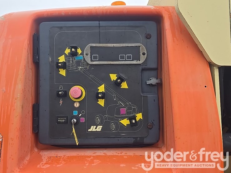 2008-jlg-400s-image-41