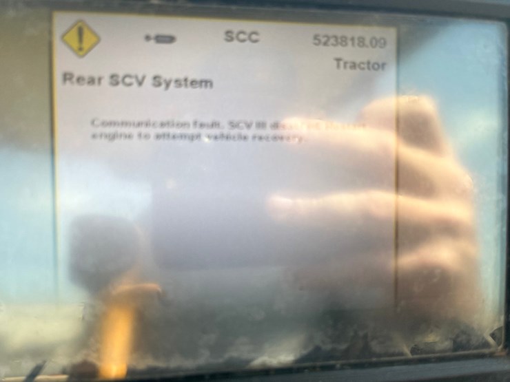 2014-john-deere-6125r-image-30