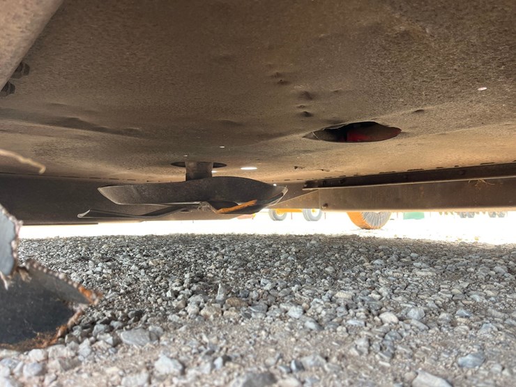 bush-hog-3210-image-11