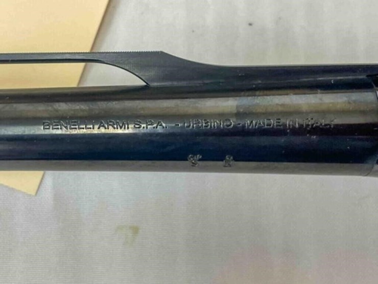 benelli-shotgun-image-13
