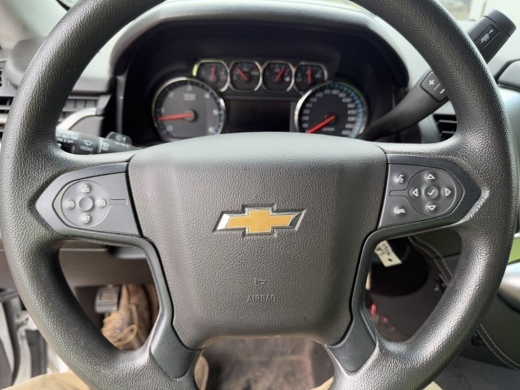 2019-chevrolet-tahoe-image-30