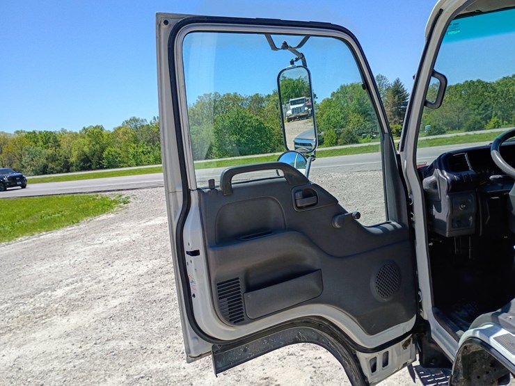 2000-gmc-w3500-image-28