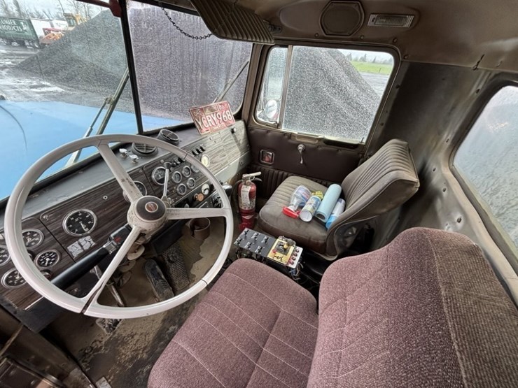 kenworth-w900-image-31