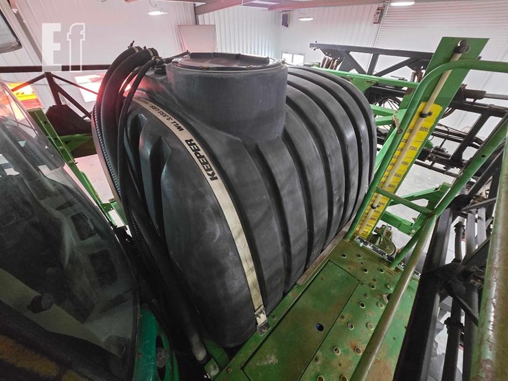 2000-john-deere-4710-image-15