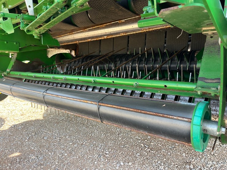 2015-john-deere-569-image-3