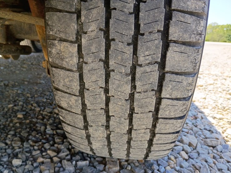 2008-chevrolet-tahoe-image-87