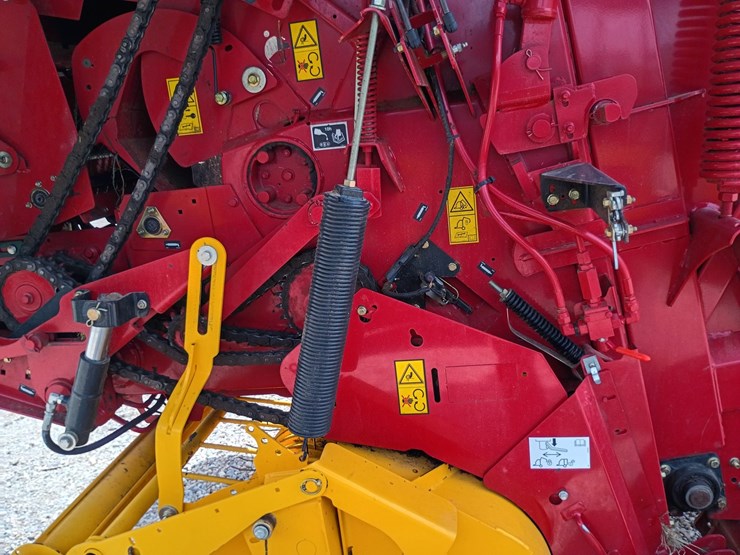 2020-new-holland-450-image-25