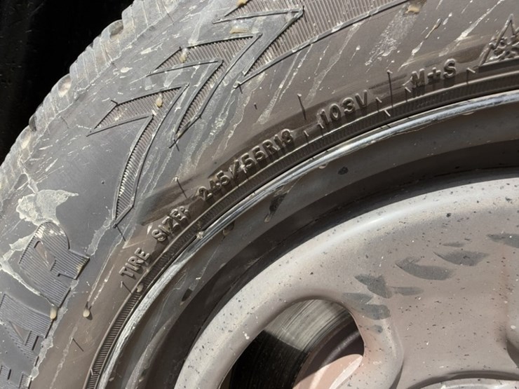 2018-ford-explorer-image-17