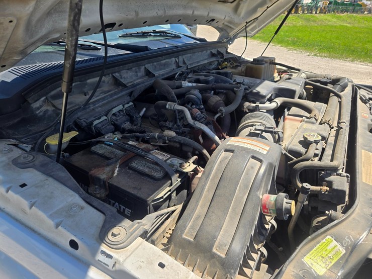 2011-ford-f350-image-26