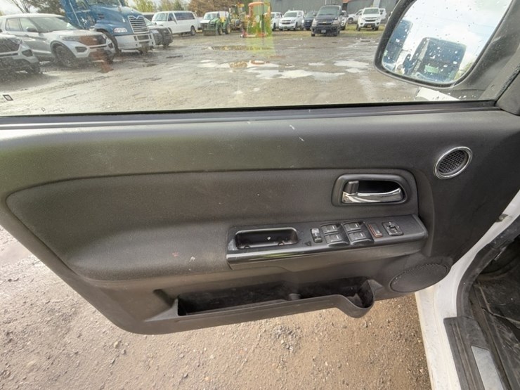 2008-chevrolet-colorado-image-26