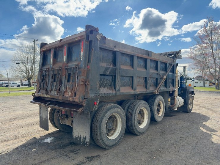 2000-mack-rd688s-image-5