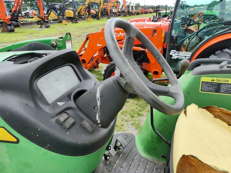 john-deere-4320-image-13