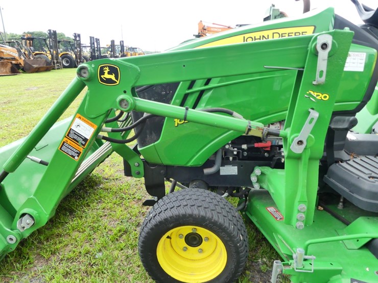 john-deere-1023e-image-9