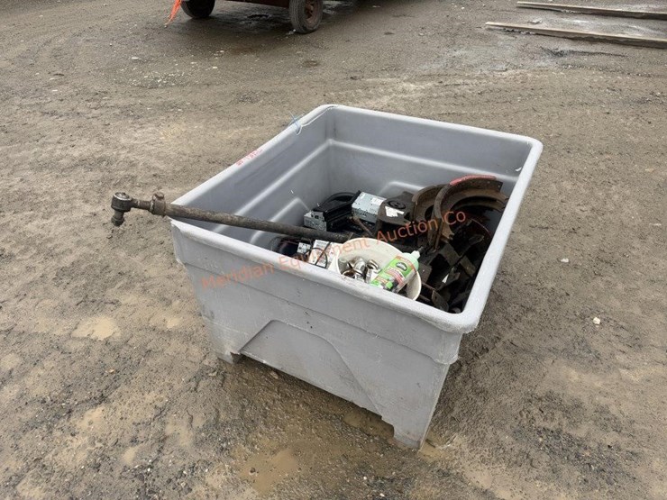 tote-asst.-truck-&-equip.-image-6