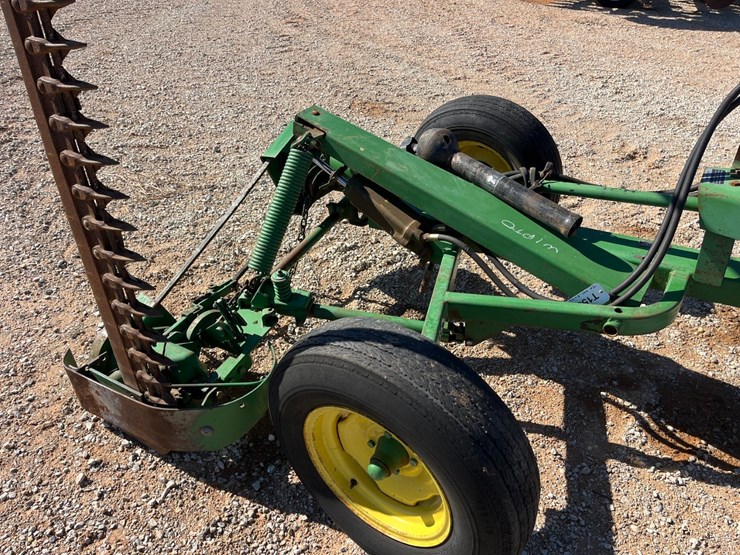 john-deere-450-image-4