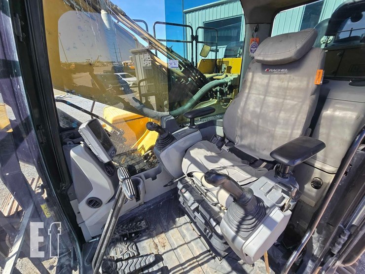 2018-caterpillar-336fl-image-12