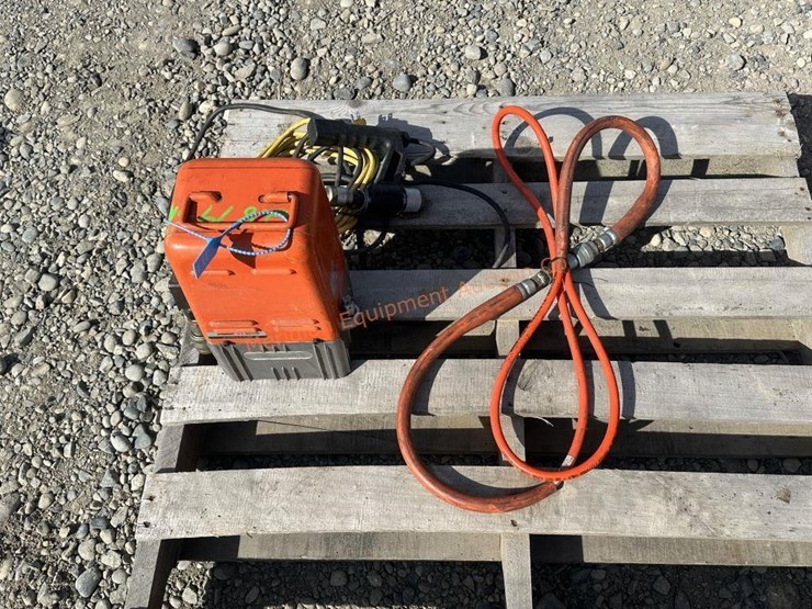 hydraulic-hand-pump-image-5