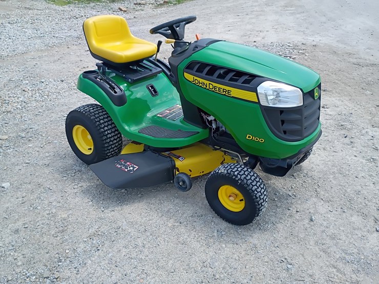 john-deere-d100-image-7