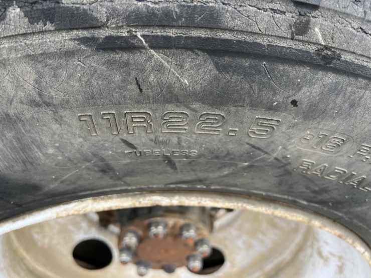 2000-international-4700-image-19