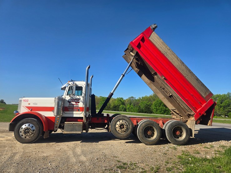 1987-peterbilt-379-image-23