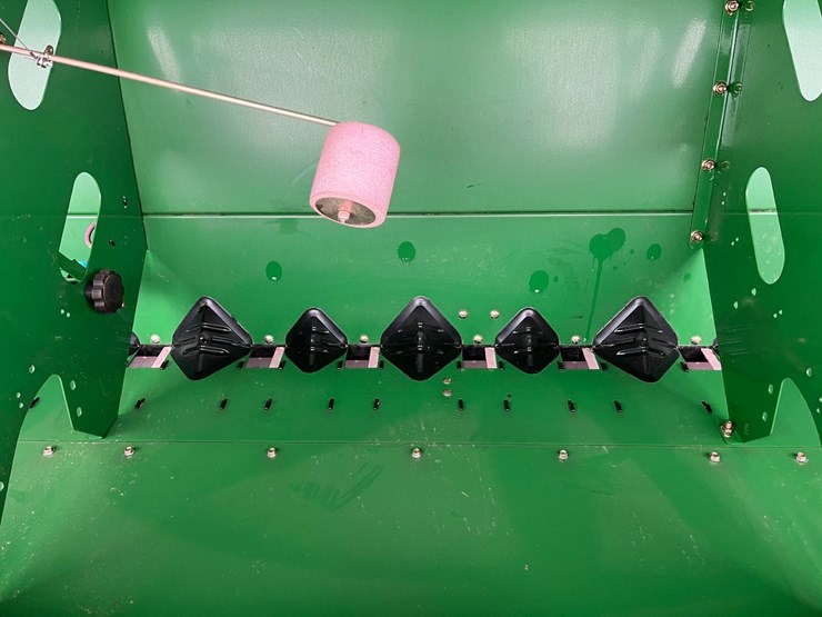 2021-great-plains-bd7600hd-30-image-32