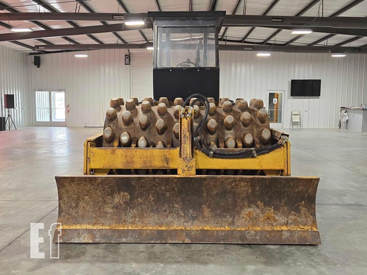 1996-caterpillar-cp-563c-image-7