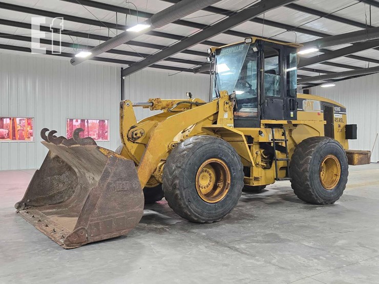 2006-caterpillar-938g-image-1