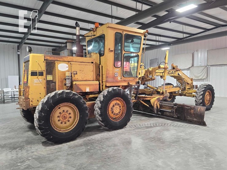 1989-caterpillar-120g-image-3