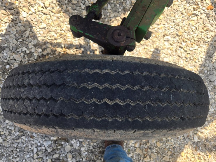 john-deere-2155-image-36