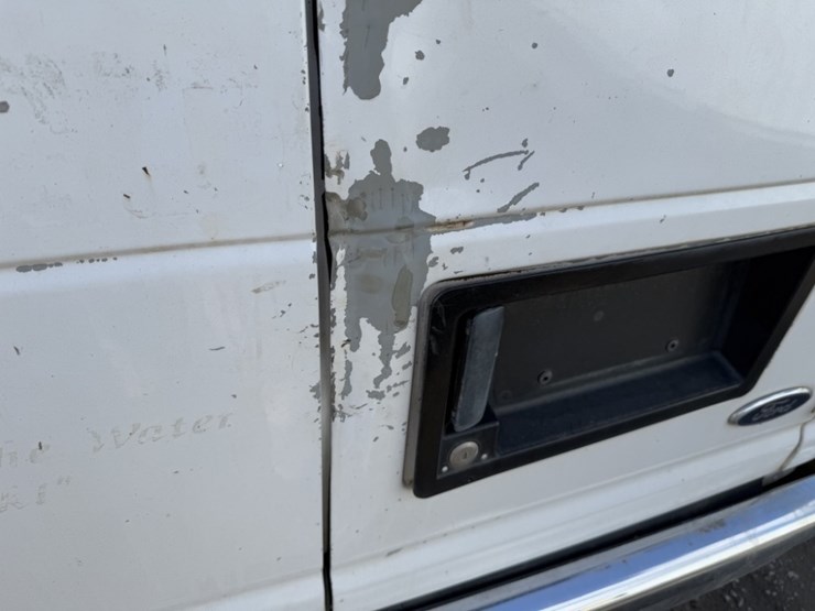 2005-ford-e150-image-20