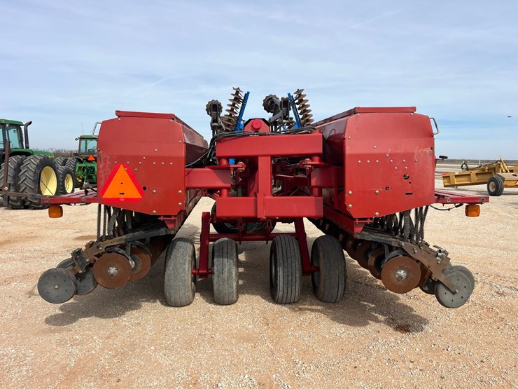 case-ih-5500-image-13