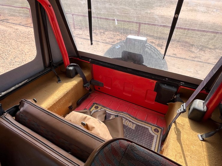 1995-jeep-wrangler-image-14