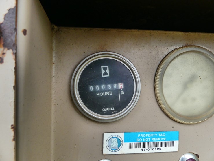 john-deere-4039-image-10