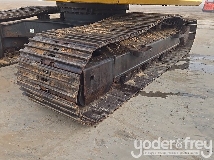2020-komatsu-pc360-lc-11-image-10