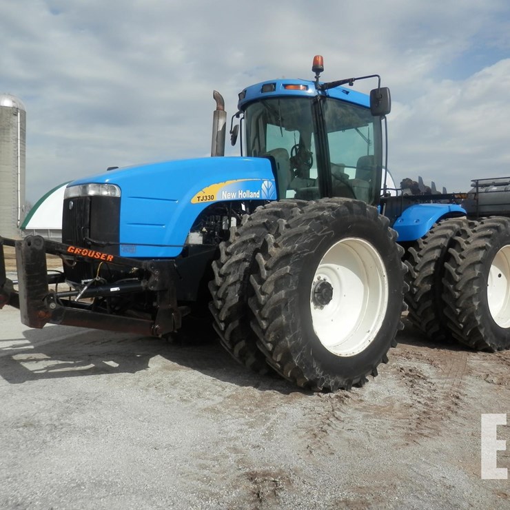 NEW HOLLAND TJ330