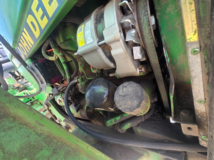 john-deere-2155-image-14