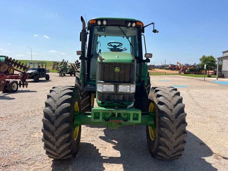 2004-john-deere-7420-image-2