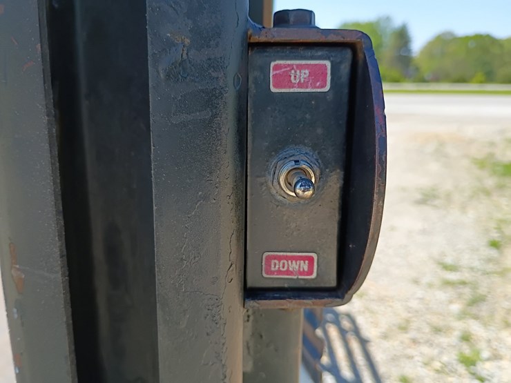 2000-gmc-w3500-image-62